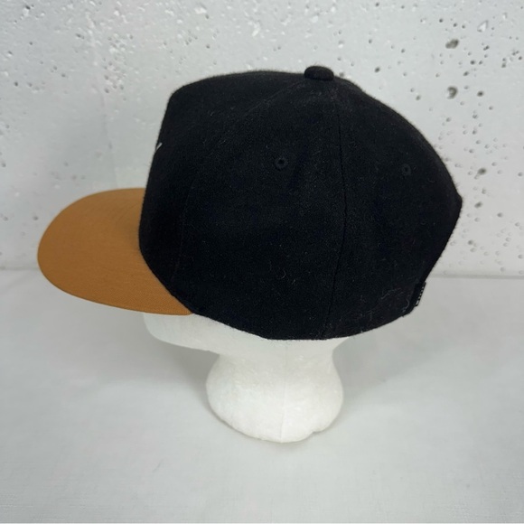 HUF Black and Tan Wool Blend Snapback Baseball Hat Cap - Picture 2 of 16